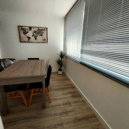 Appartement T3 Plein Centre Ville Le Lavandou Eksteriør bilde